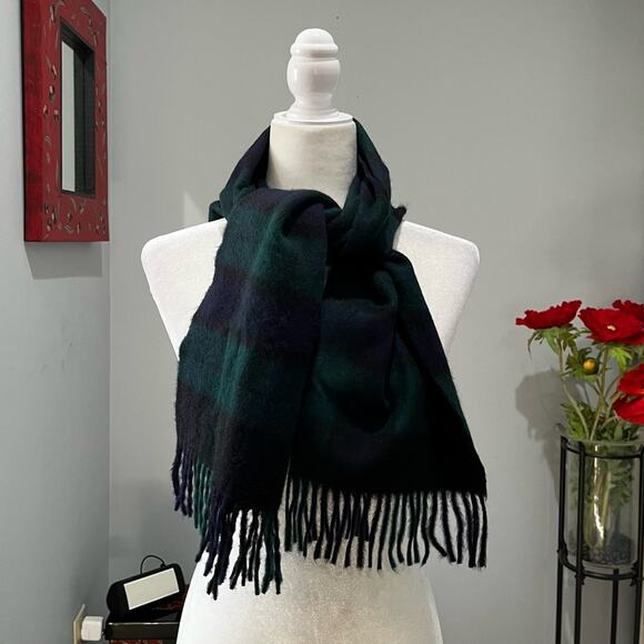 NEW VINTAGE Fraas Germany Merino Wool Angora German Plaid Fringe Scarf - Picture 5 of 14